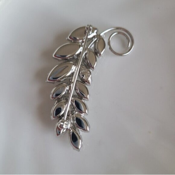 Vintage Jay Flex Sterling Silver Crystal Leaf Brooch Pin - Picture 9 of 14